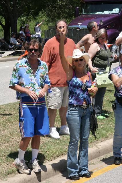 v2006_ArtCar_3_Parade 335 